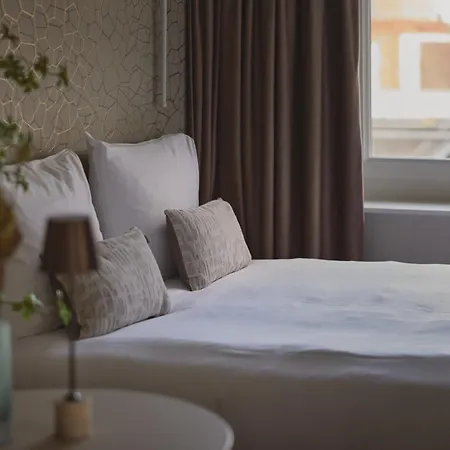酒店 Zenstay Amsterdam -