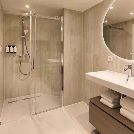 Отель Zenstay Amsterdam - 3*